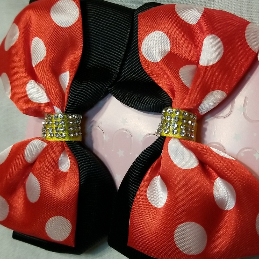 LOT OF 4 LUXURY MOUSE EAR SET 3 INCH PEARL HAIR CLIPS. SEQUIN EARS - Picture 4 of 9